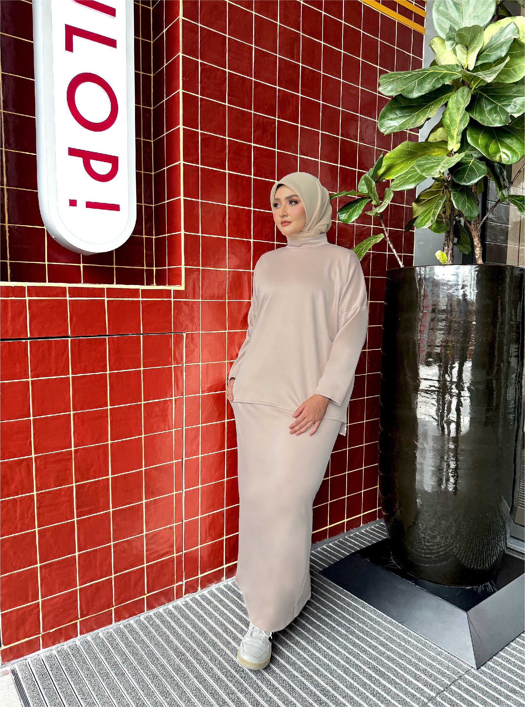 KHAKI - CLAUDIA SET (TOP & SKIRT)