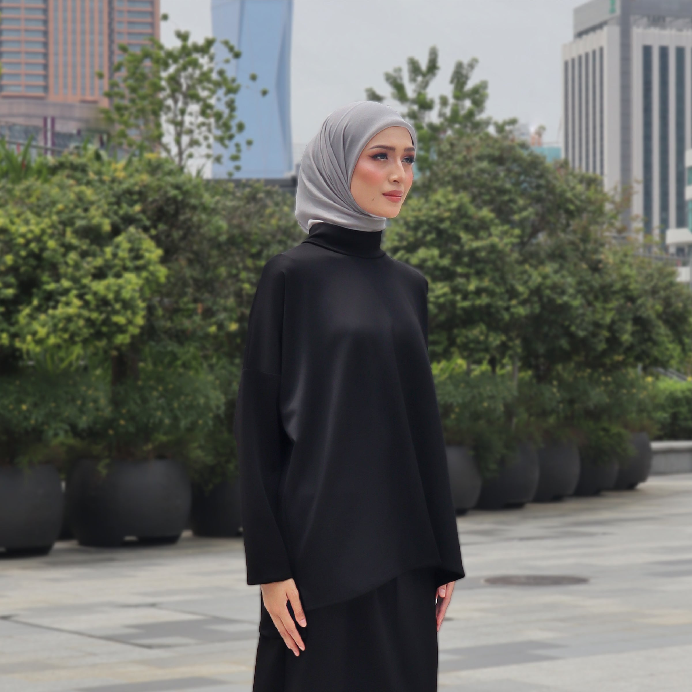 BLACK - CLAUDIA SET (TOP & SKIRT)