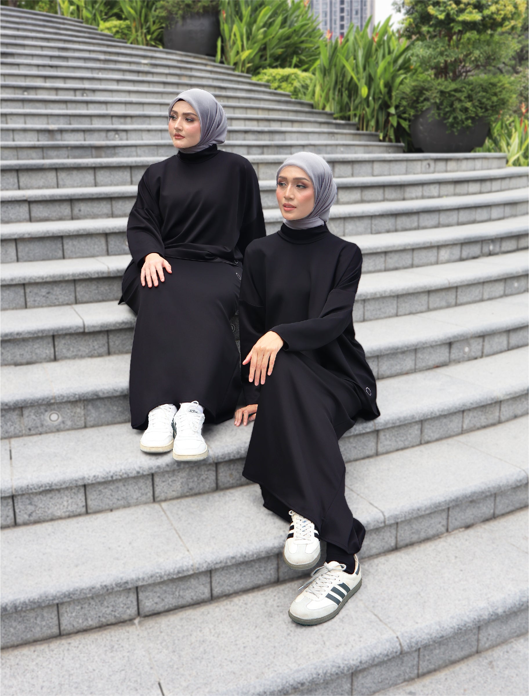 BLACK - CLAUDIA SET (TOP & SKIRT)