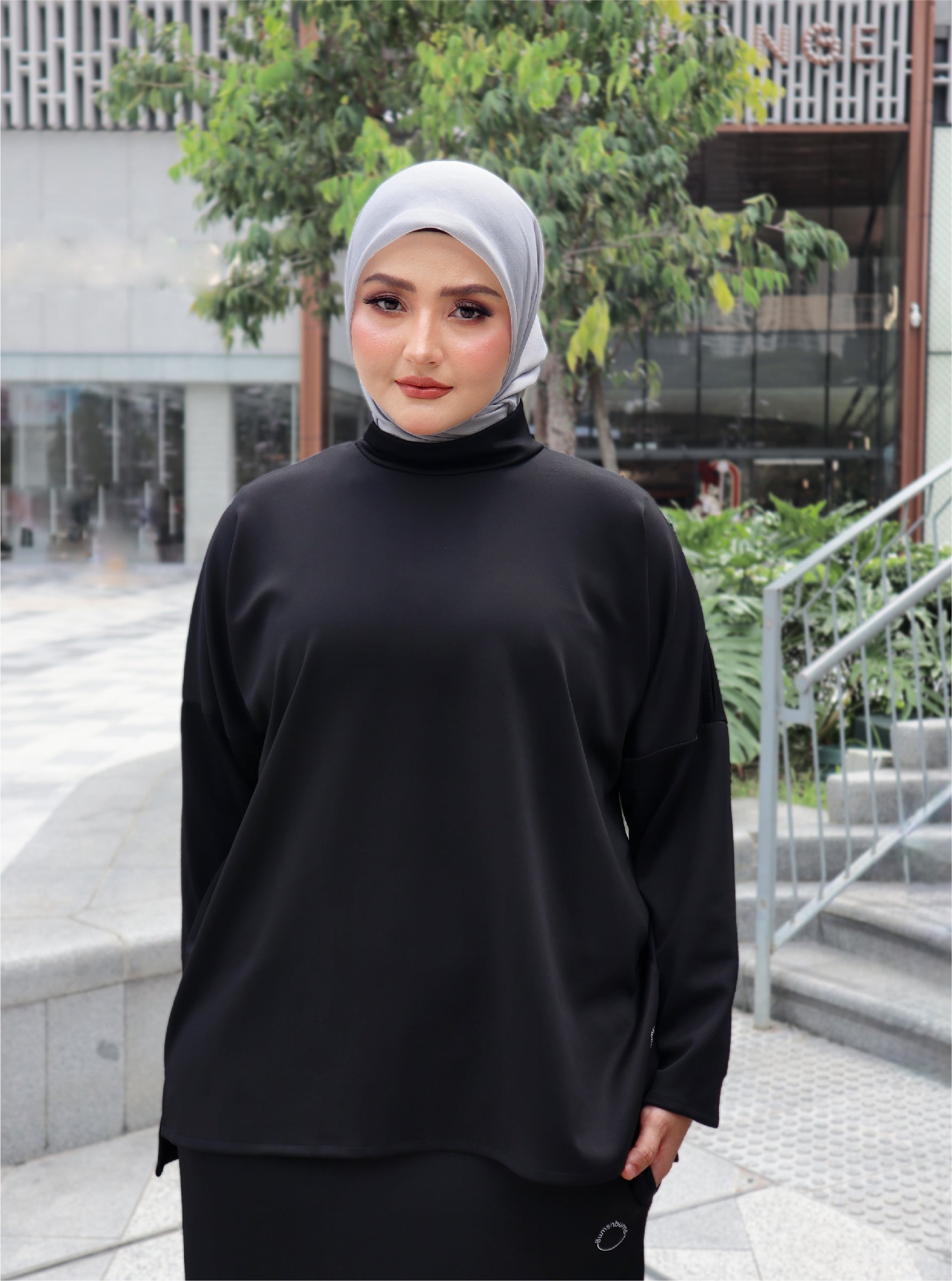 BLACK - CLAUDIA SET (TOP & SKIRT)