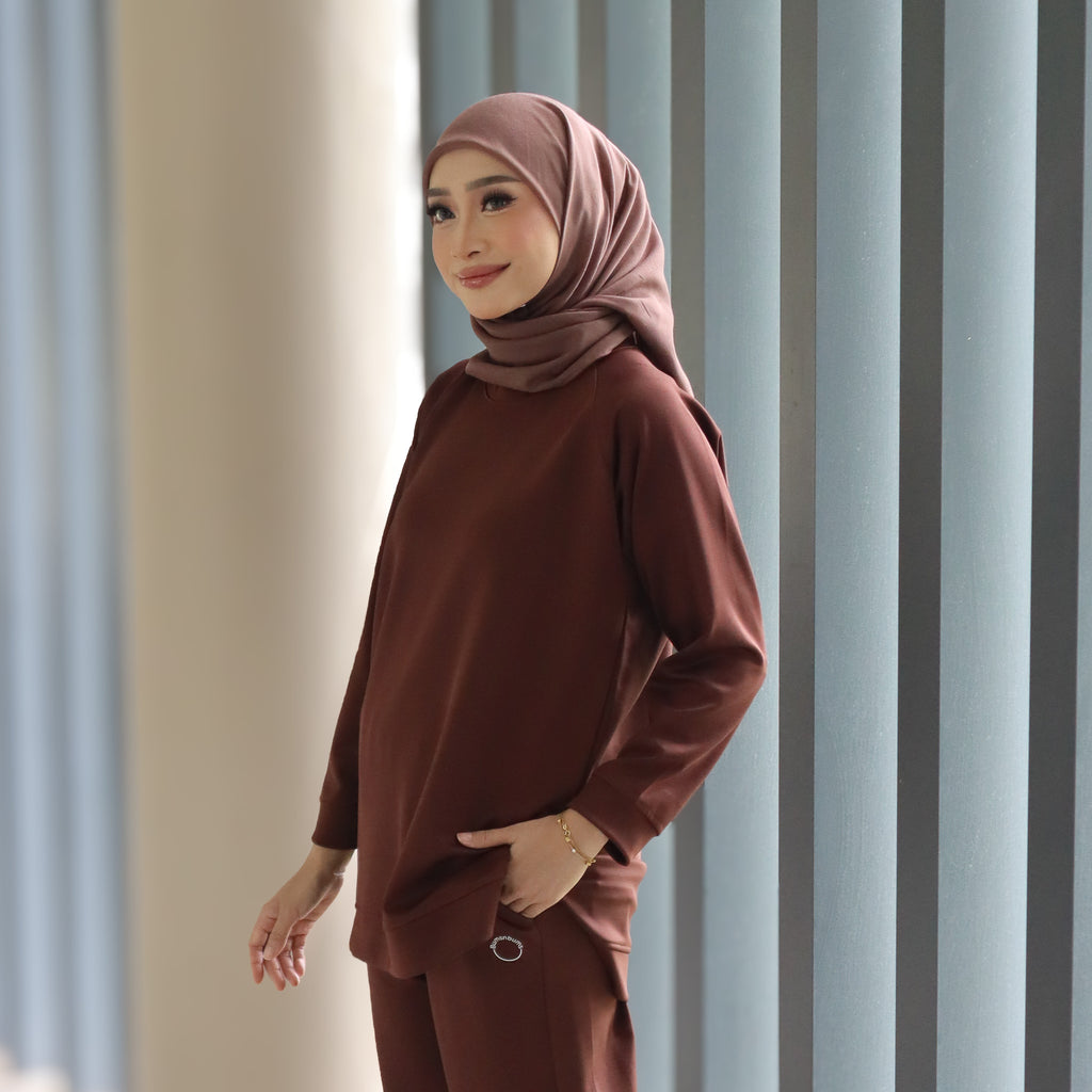 RICH BROWN - SERENE TOP