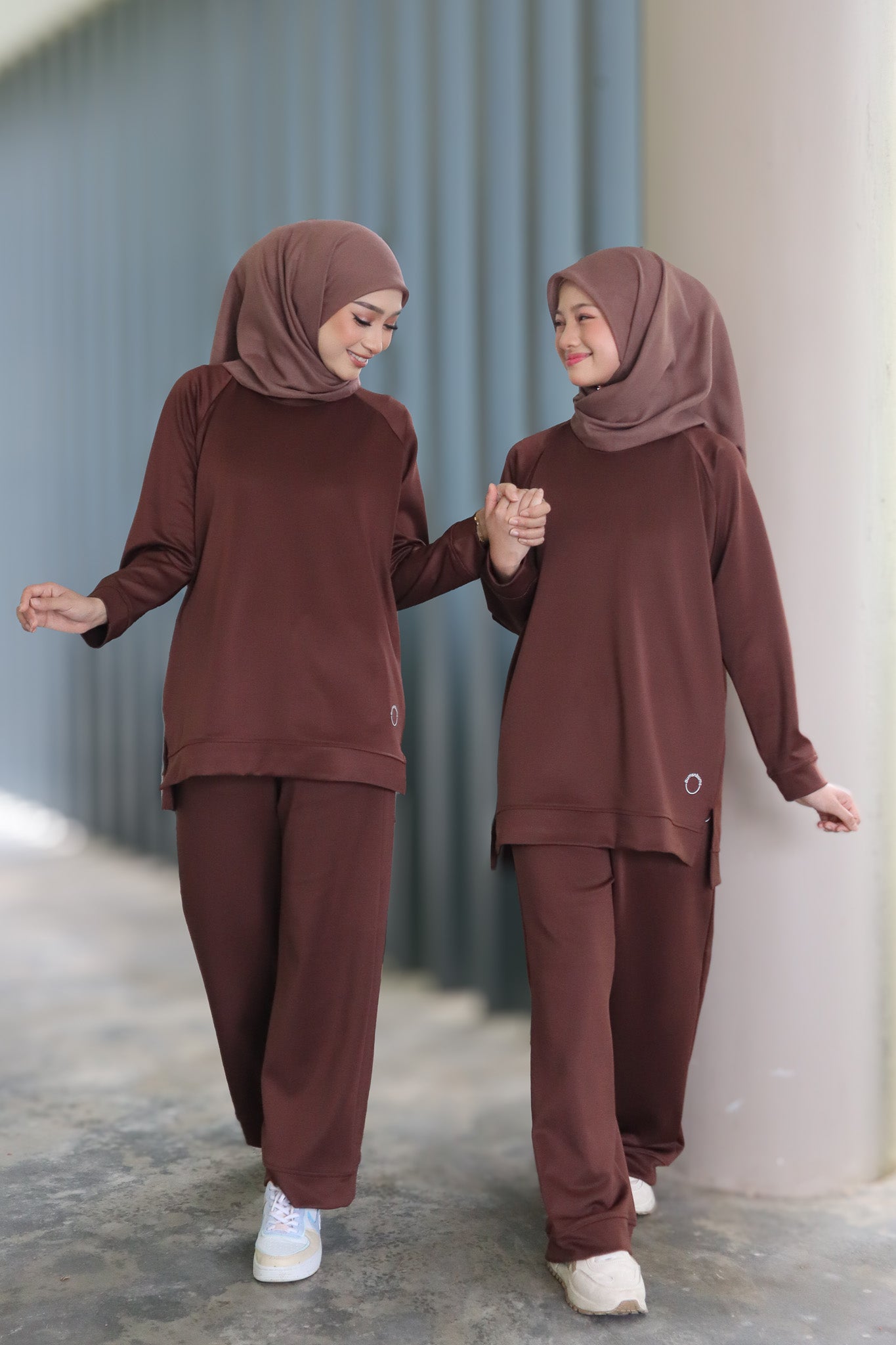 RICH BROWN - SERENE TOP