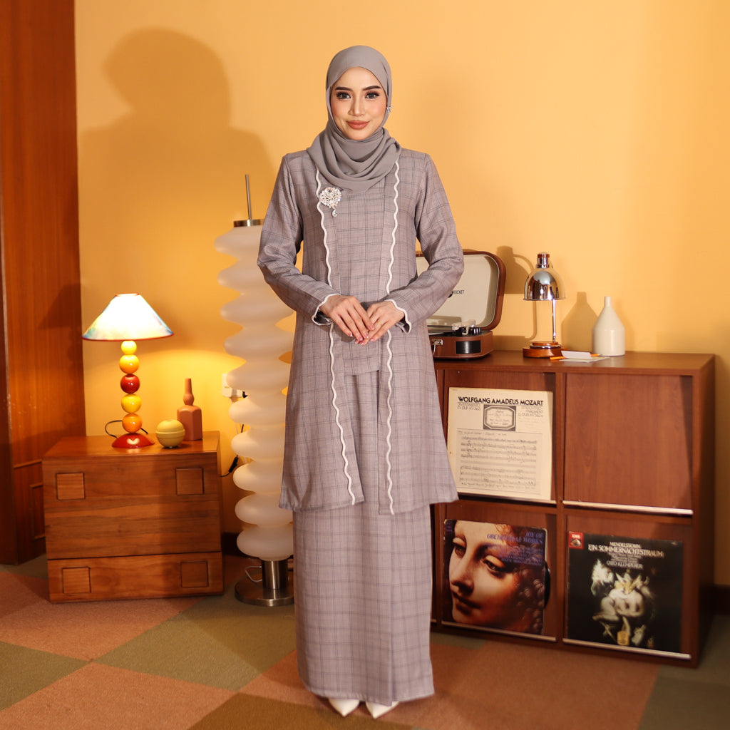 GREY - KEBAYA LABUH  "TULUS" ADULT