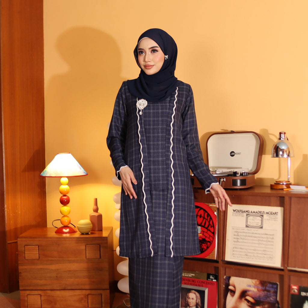 NAVY - KEBAYA LABUH  "TULUS" ADULT