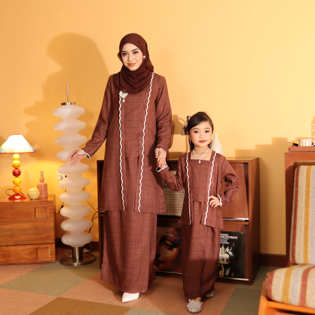 RICH BROWN - KEBAYA LABUH  "TULUS" ADULT