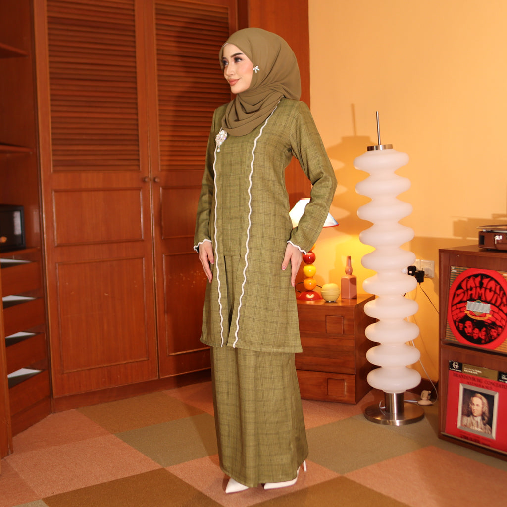 OLIVE - KEBAYA LABUH  "TULUS" ADULT
