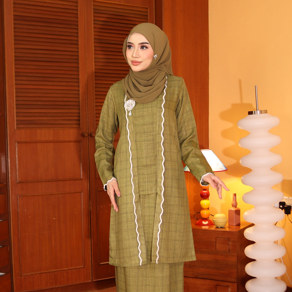 OLIVE - KEBAYA LABUH  "TULUS" ADULT
