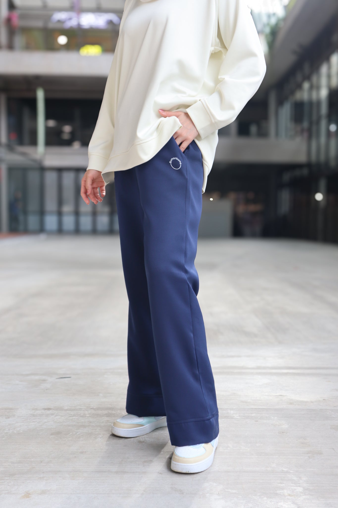 NAVY - SERENE PANT